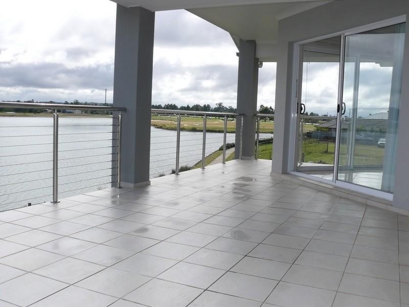 44 Rushcutter Avenue, Oxenford QLD 4210