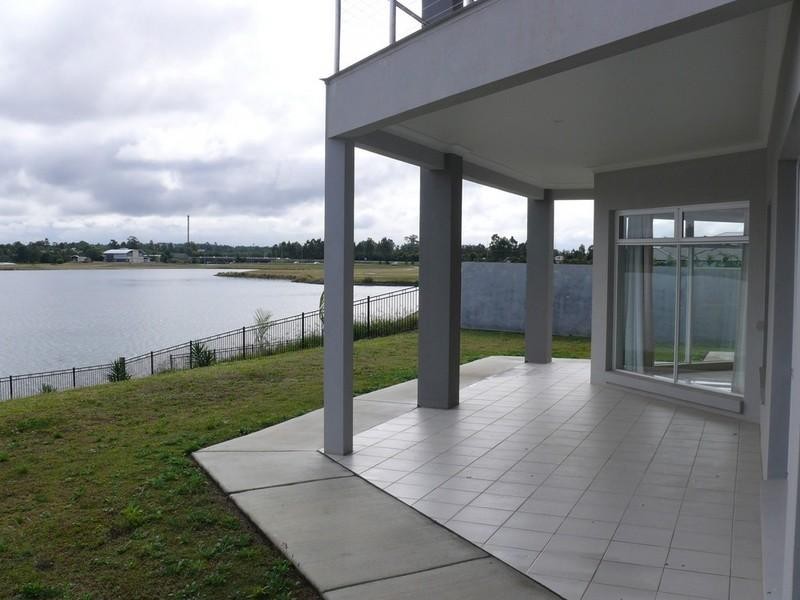 44 Rushcutter Avenue, Oxenford QLD 4210