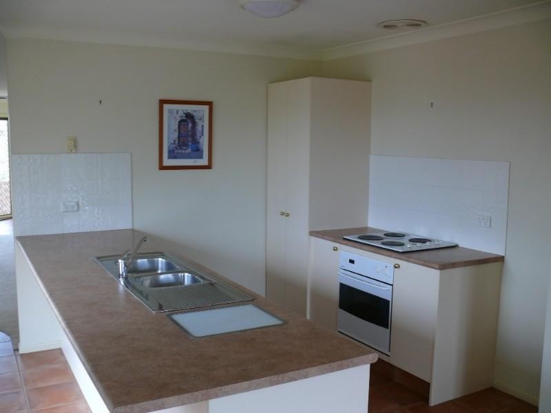 31 Palmerston Drive, Oxenford QLD 4210