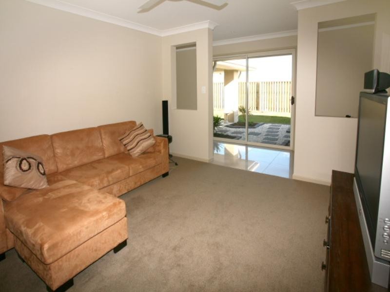 55 Rushcutter Avenue, Oxenford QLD 4210