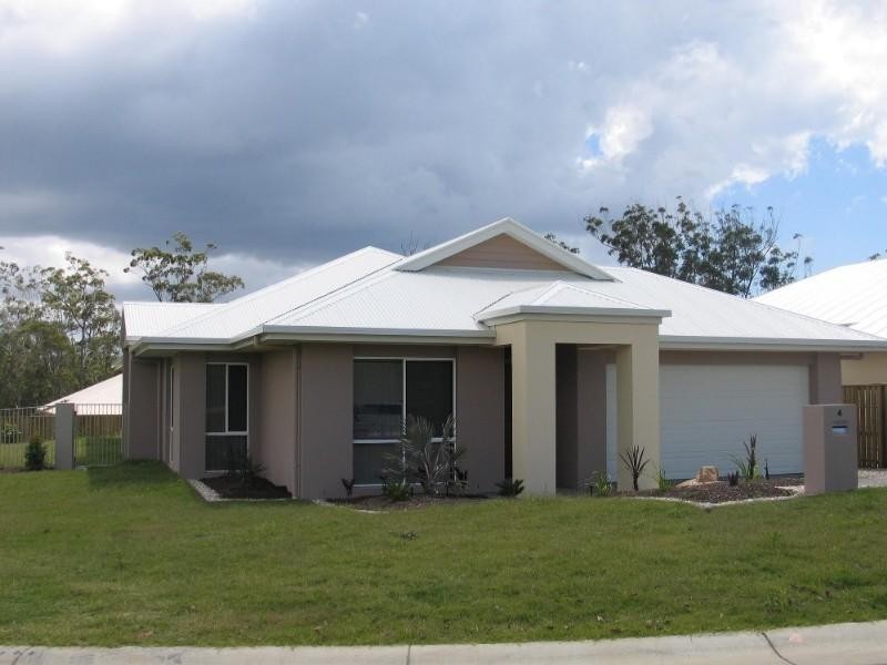 4 Seabird Lane, Coomera QLD 4209
