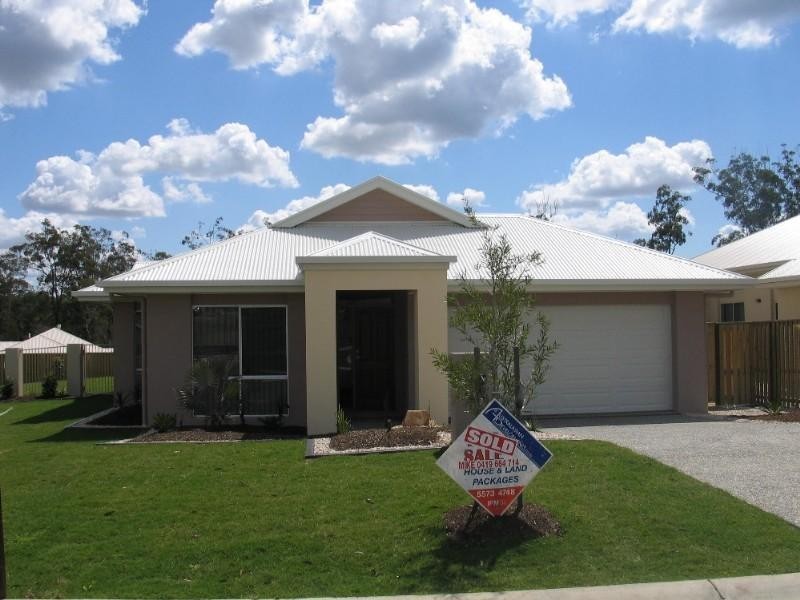 4 Seabird Lane, Coomera QLD 4209