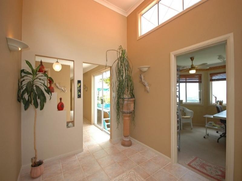 114 Wongawallan Drive, Wongawallan QLD 4210