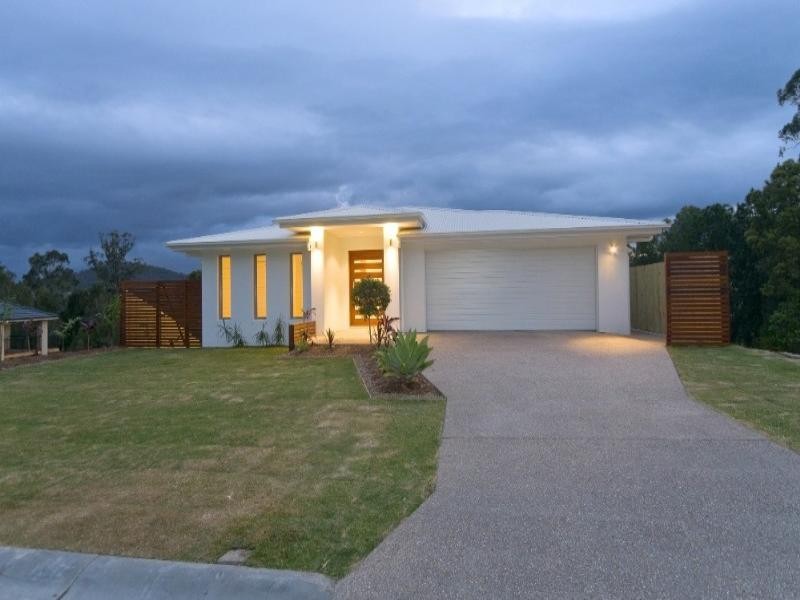 5 Lakes End Court, Upper Coomera QLD 4209