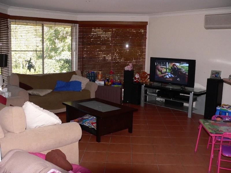 50 California Drive, Oxenford QLD 4210