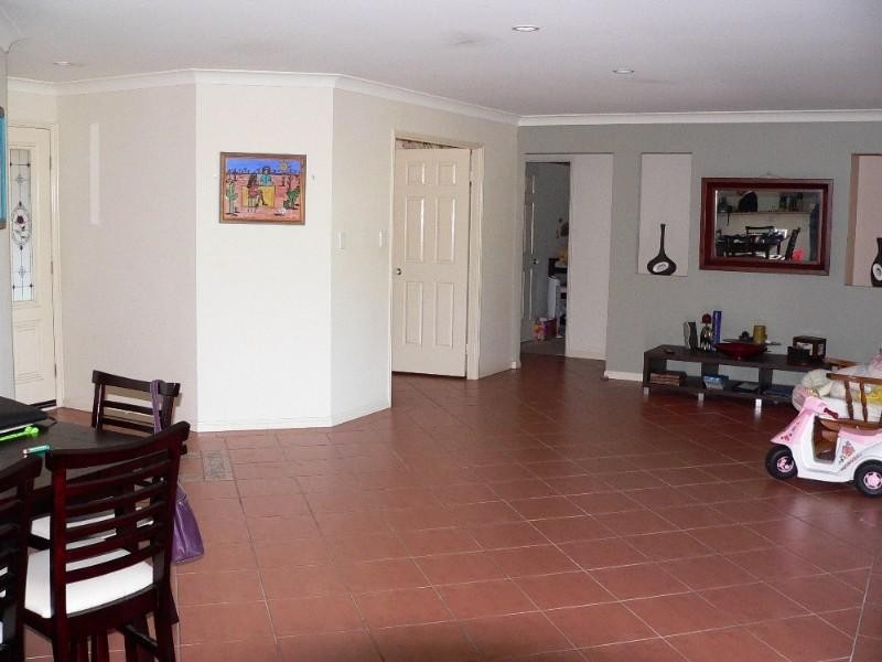 50 California Drive, Oxenford QLD 4210