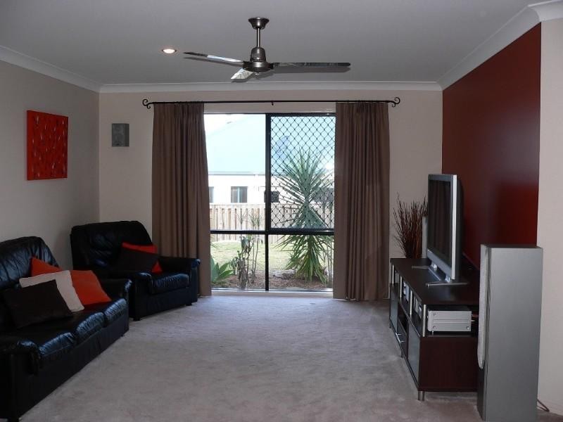 11 Drumbeat Place, Coomera QLD 4209