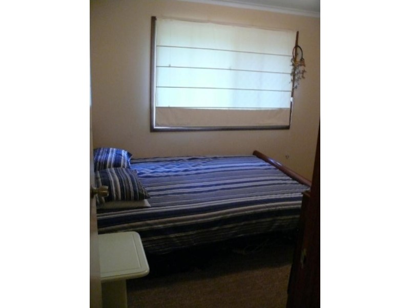 25 Studio Drive, Oxenford QLD 4210