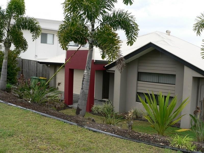 12 Berrimillia Lane, Coomera QLD 4209