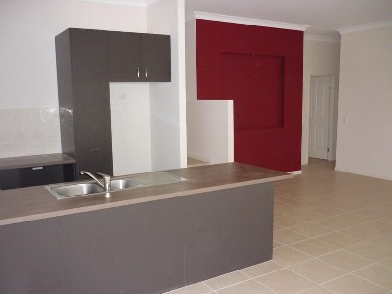 12 Berrimillia Lane, Coomera QLD 4209