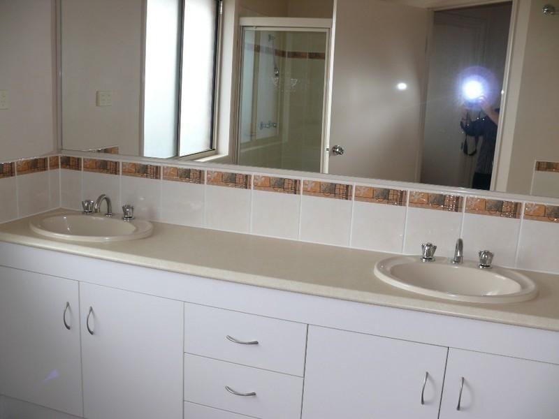 19 Glenridge Street, Upper Coomera QLD 4209