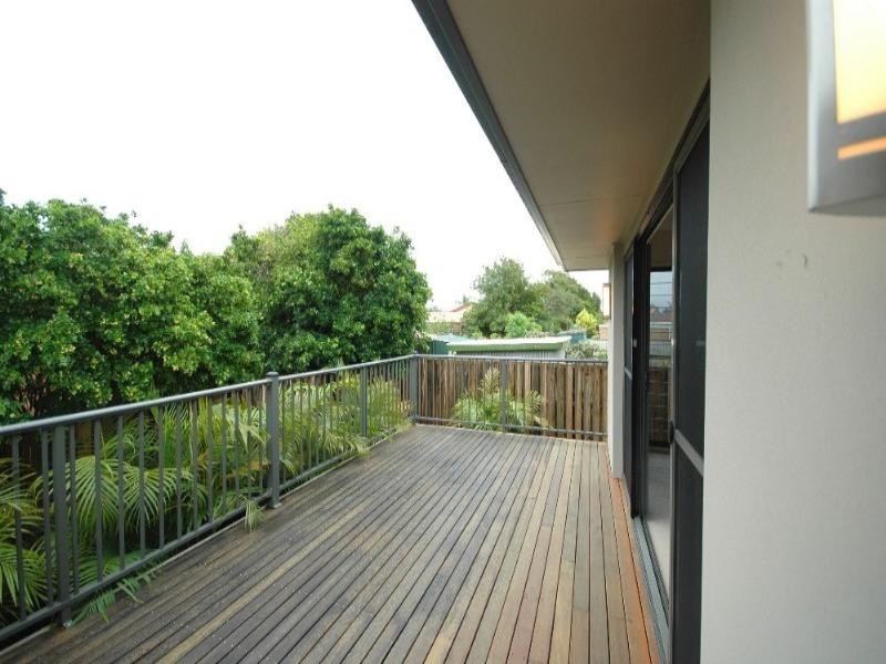 Paradise Point QLD 4216