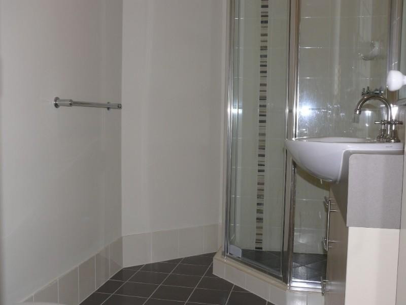 1/11 Lauren Grove, Upper Coomera QLD 4209