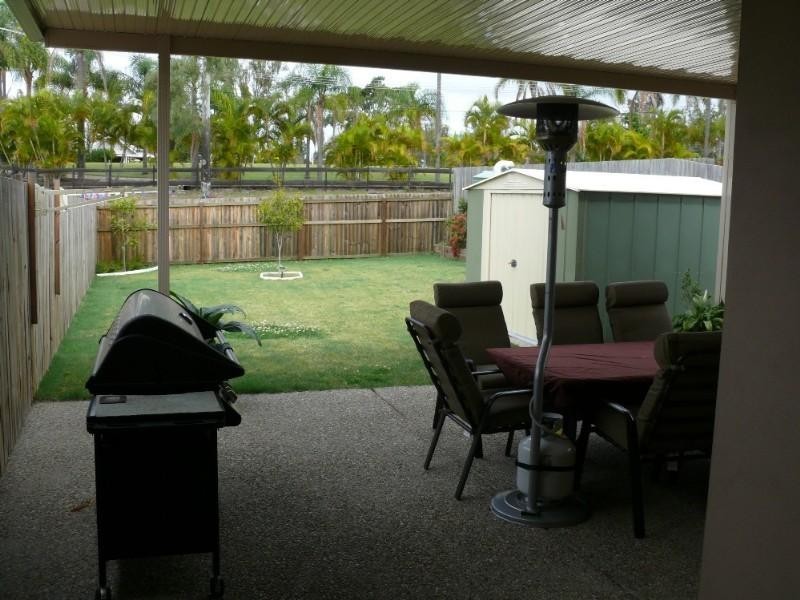 1/11 Lauren Grove, Upper Coomera QLD 4209