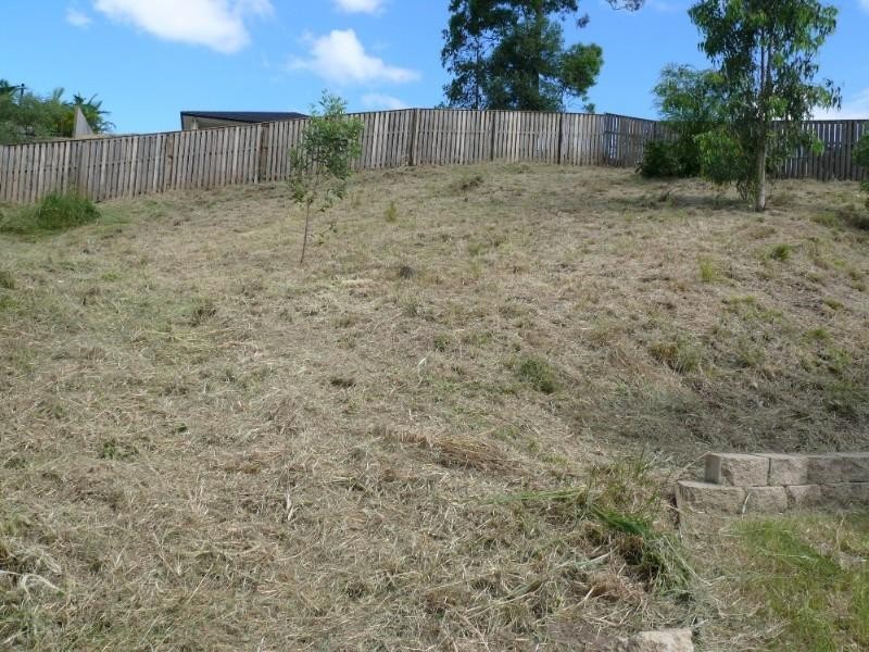 7 Lambert Drive, Maudsland QLD 4210