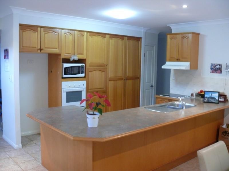 Hope Island QLD 4212