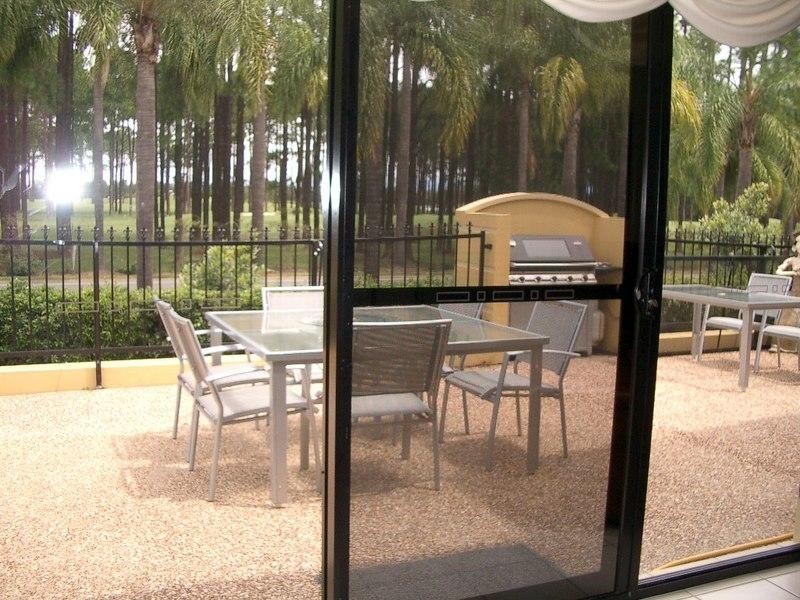 Hope Island QLD 4212