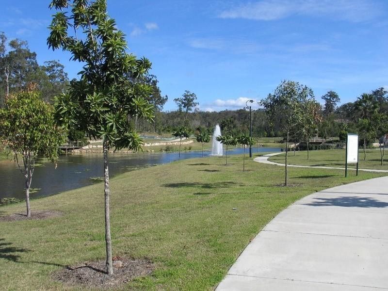 20 Starush Court, Upper Coomera QLD 4209