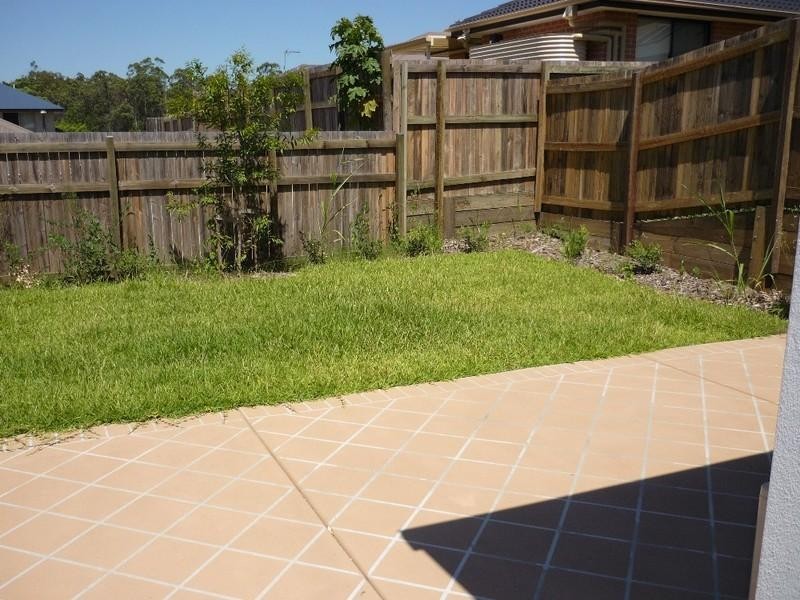 1/13 Bailer Street, Coomera QLD 4209