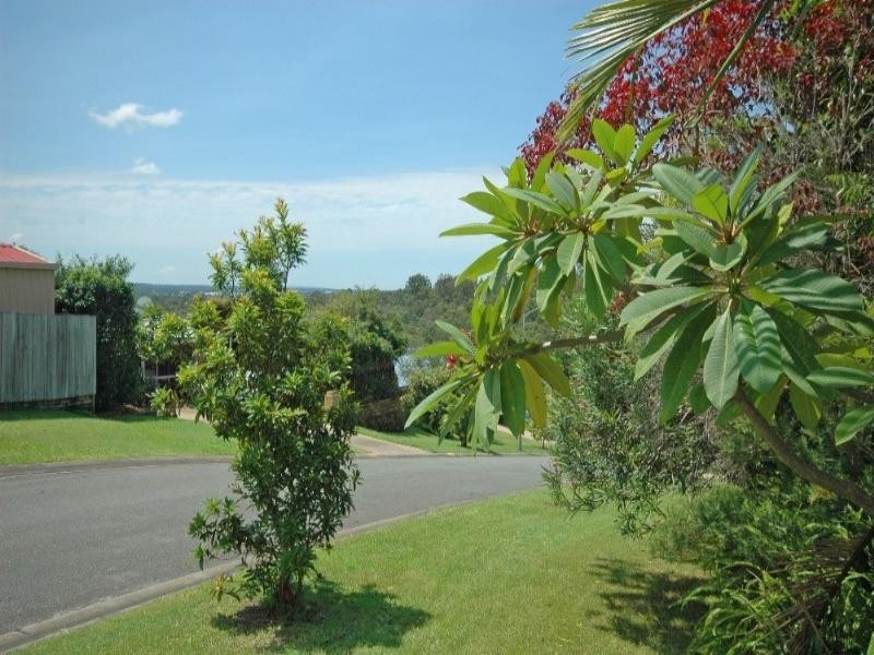 7 Pineview Drive, Oxenford QLD 4210