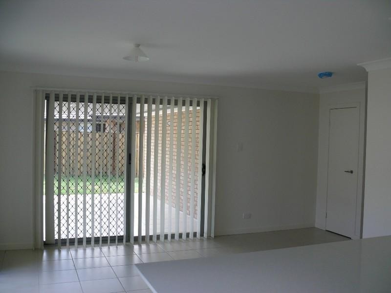 35 Kingsford Drive, Upper Coomera QLD 4209