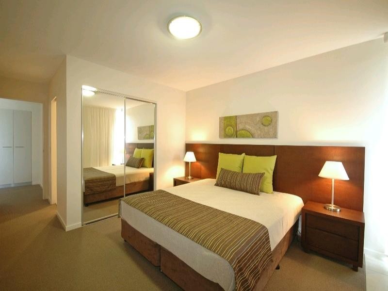 Hope Island QLD 4212