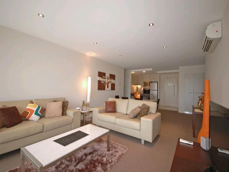 Hope Island QLD 4212