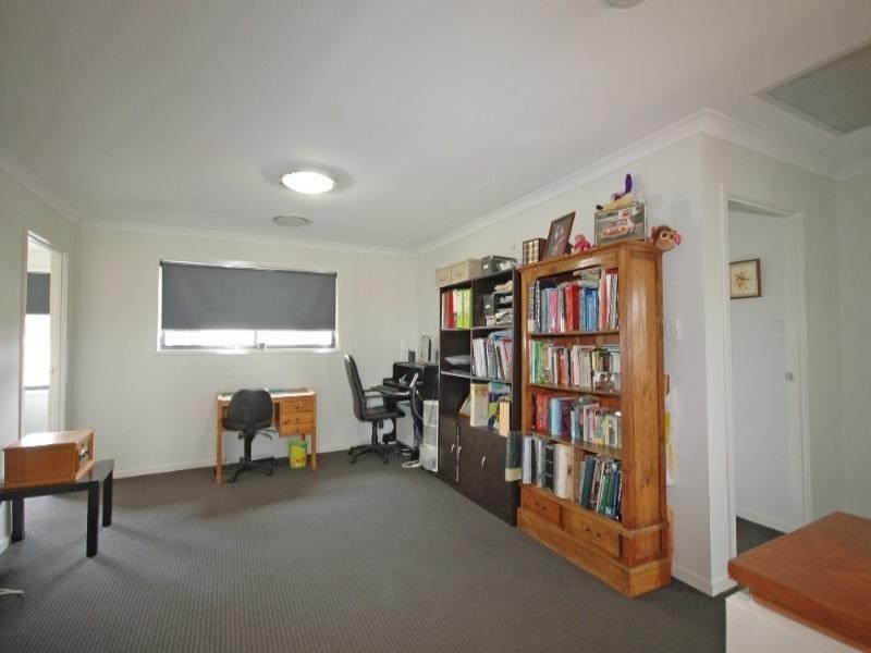 5 Rushcutter Avenue, Oxenford QLD 4210