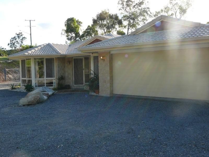 7 Crystal Springs Court, Maudsland QLD 4210