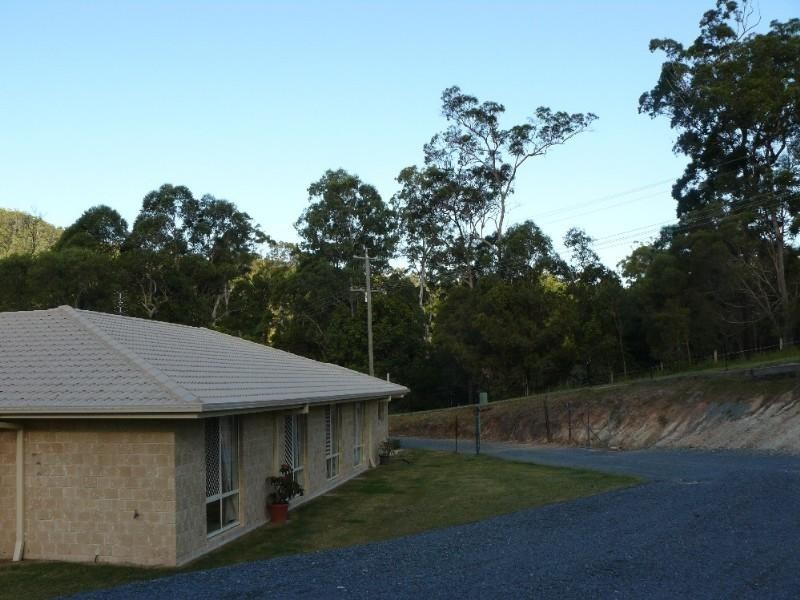 7 Crystal Springs Court, Maudsland QLD 4210