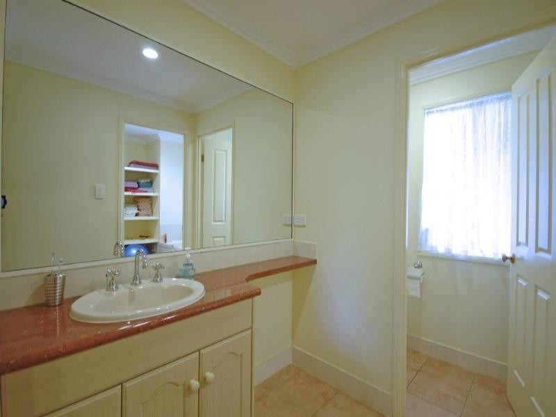 23 Crest Hill Drive, Wongawallan QLD 4210