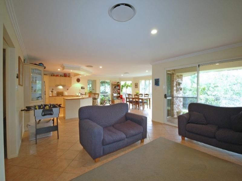 23 Crest Hill Drive, Wongawallan QLD 4210