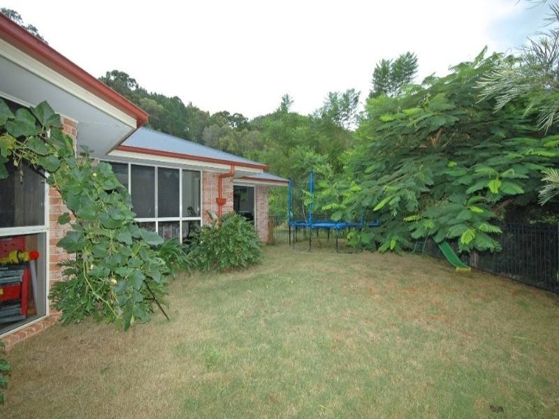 23 Crest Hill Drive, Wongawallan QLD 4210