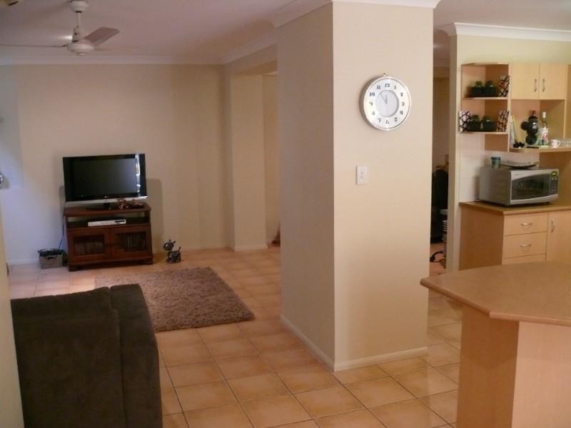 Pacific Pines QLD 4211