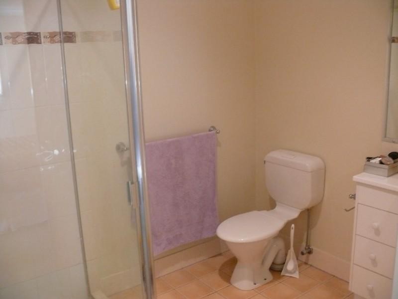 Pacific Pines QLD 4211