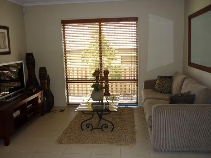 9 Flamevine Street, Upper Coomera QLD 4209