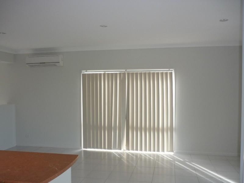 81/96 Santa Barbara Road, Hope Island QLD 4212