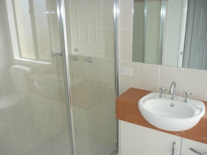 81/96 Santa Barbara Road, Hope Island QLD 4212