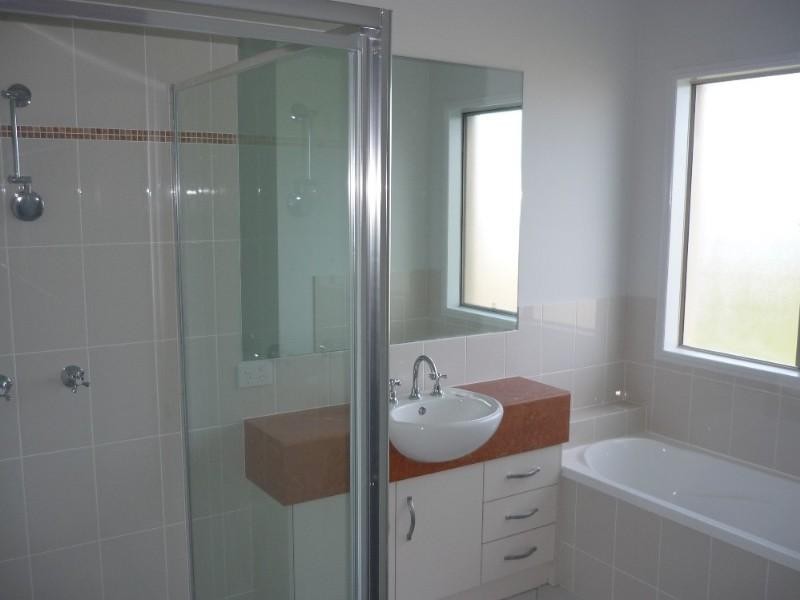 81/96 Santa Barbara Road, Hope Island QLD 4212