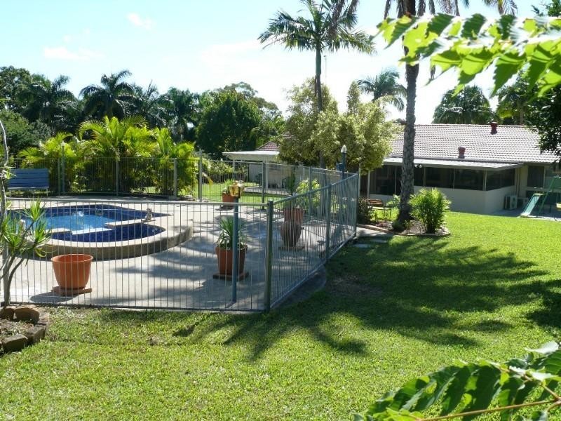 13 Riversdale Road, Oxenford QLD 4210