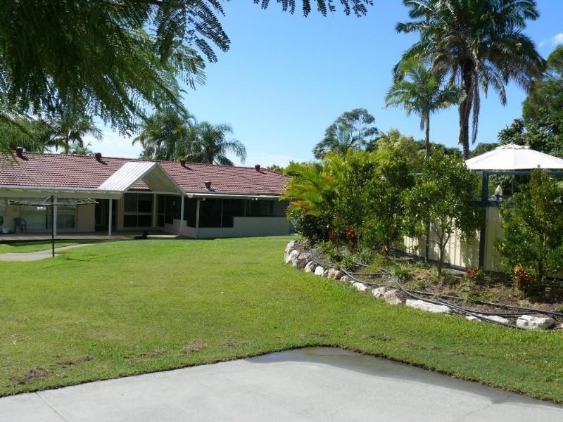 13 Riversdale Road, Oxenford QLD 4210