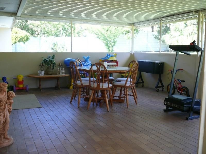 13 Riversdale Road, Oxenford QLD 4210