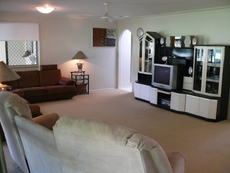 13 Riversdale Road, Oxenford QLD 4210