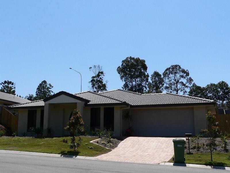 12 Flynn Court, Maudsland QLD 4210