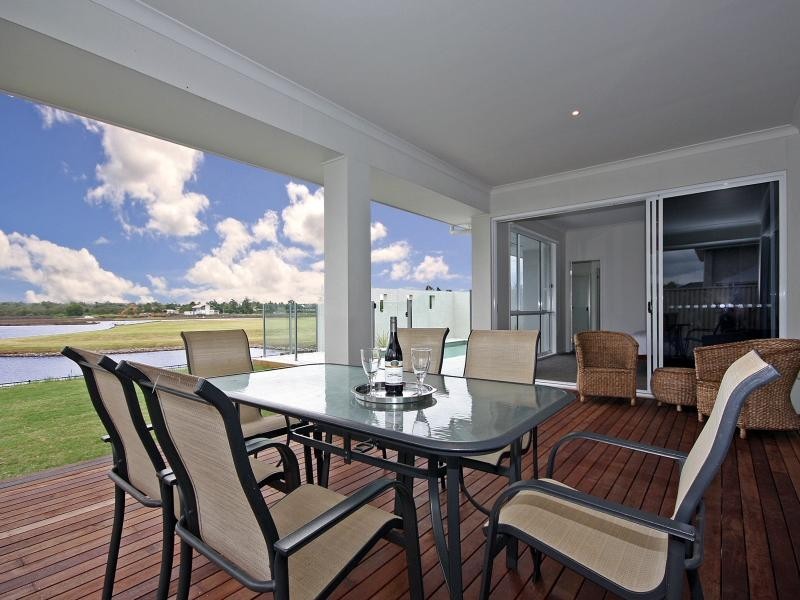 62 Rushcutter Avenue, Oxenford QLD 4210