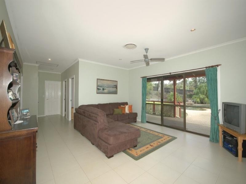 35 Chopin Court, Nerang QLD 4211