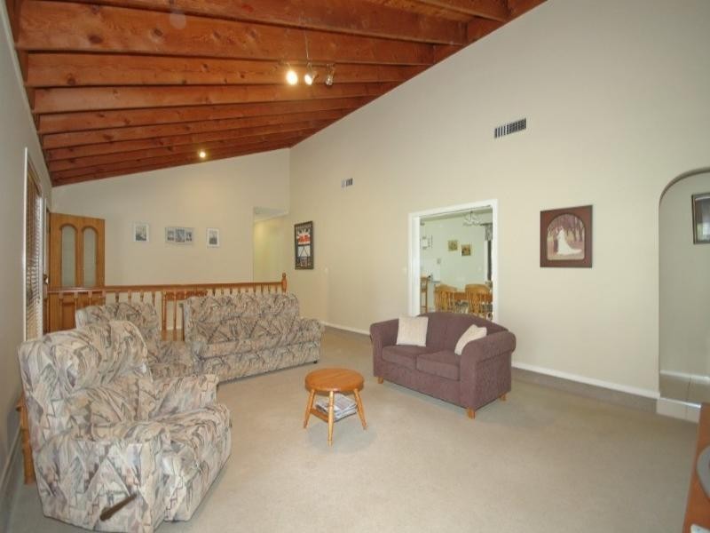 35 Chopin Court, Nerang QLD 4211