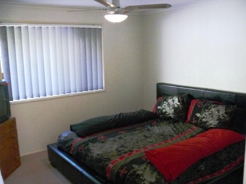 Pacific Pines QLD 4211