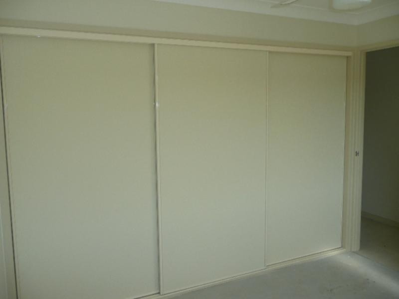 2/1 Gascoyne Street, Pacific Pines QLD 4211