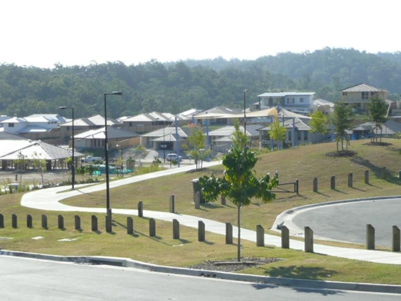 2/1 Gascoyne Street, Pacific Pines QLD 4211